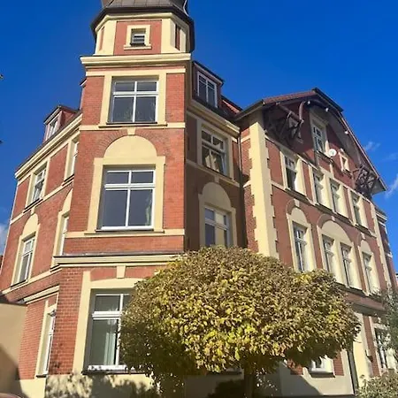 Dg Wohnung In Der Naehe Vom Schloss Schwerin  Exterior photo