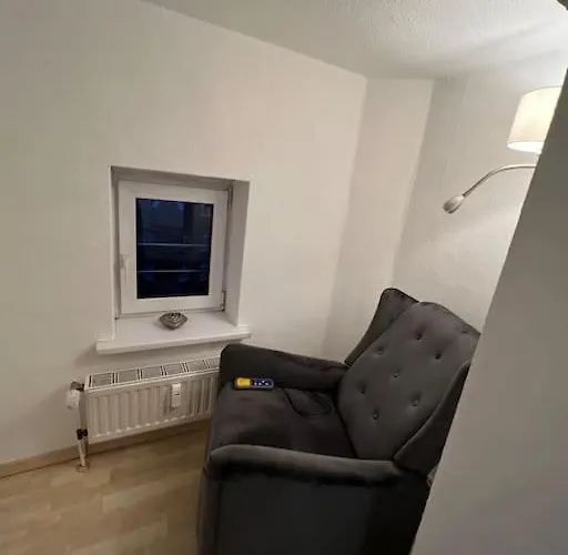 Dg Wohnung In Der Naehe Vom Schloss