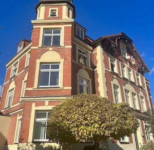 Dg Wohnung In Der Naehe Vom Schloss