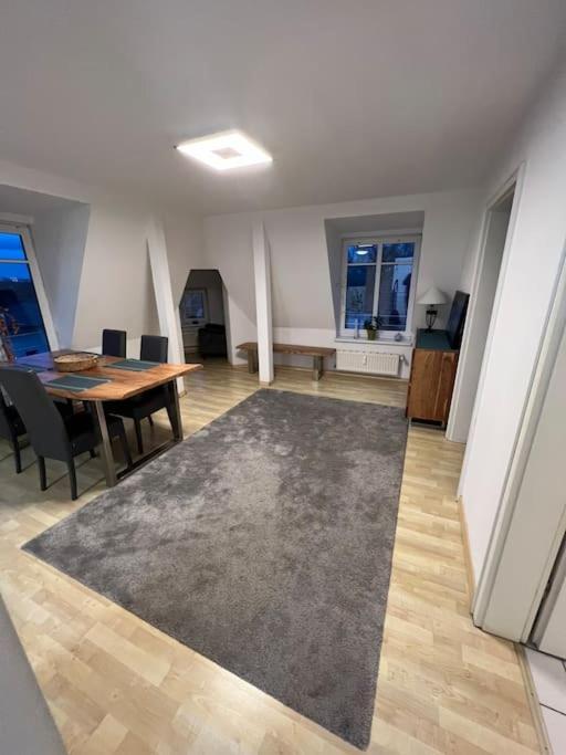 Apartment Dg In Der Naehe Vom Schloss